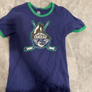 NHL Vancouver Canucks Blue and Green Kids Tee